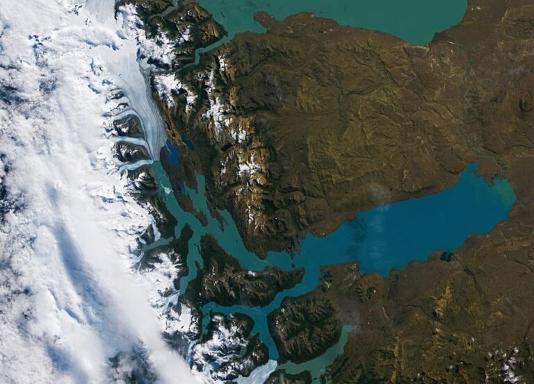Península de Magallanes: el debate excede las diferencias políticas y crece el rechazo en El Calafate