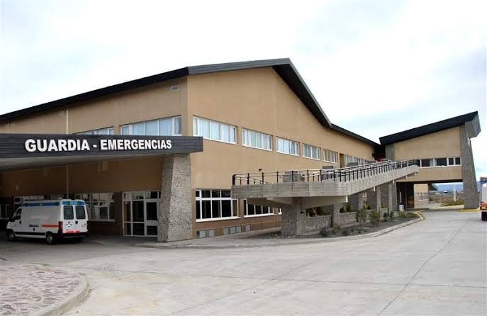Rápido accionar policial permitió contener a un adolescente durante una situación de crisis en El Calafate
